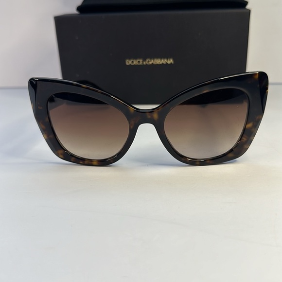 New Authentic Dolce & Gabbana DG 4405 502/13 tortoise Sunglasses - Picture 5 of 13
